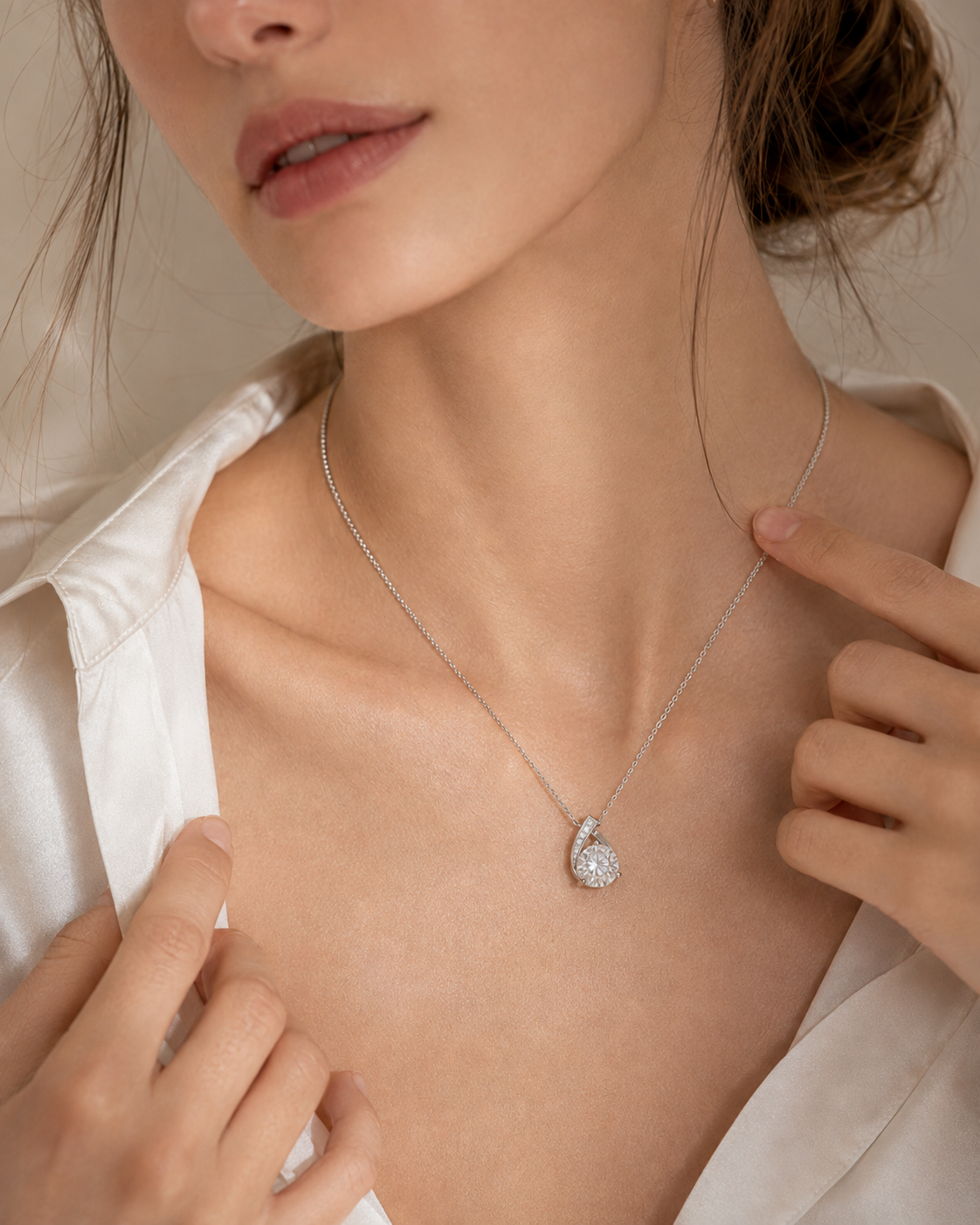 Starlight Dewdrop Pendant Necklace