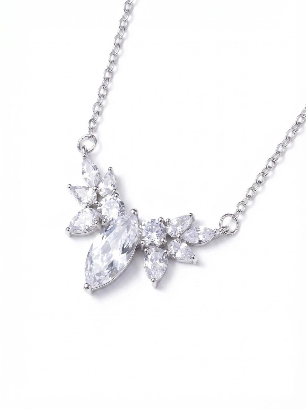 Broken Star Bloom Necklace